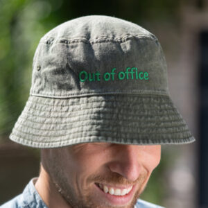 Bucket Hat med Broderi - Egen Tekst